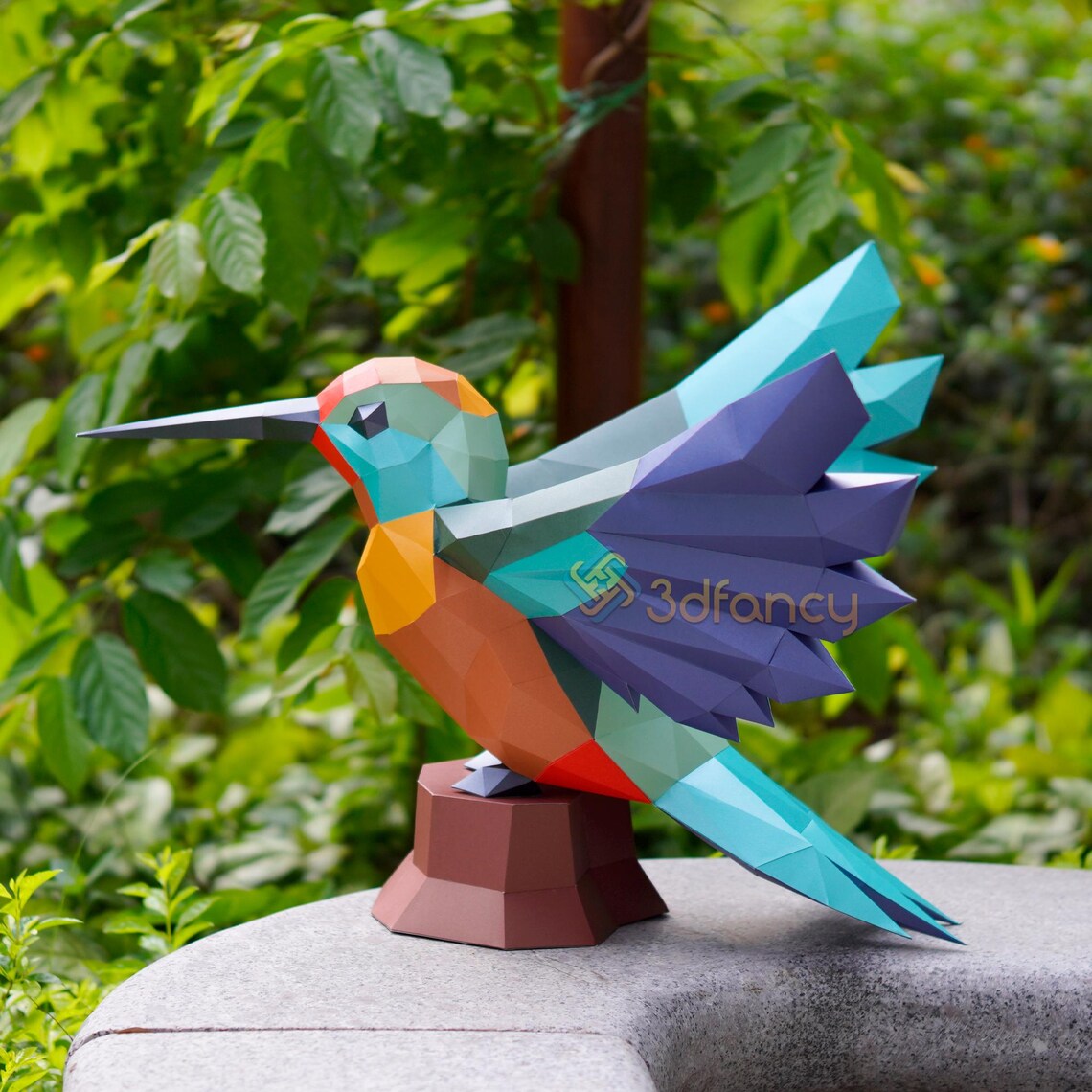 Colibri low poly papercraft PDF - Fold & Craft -