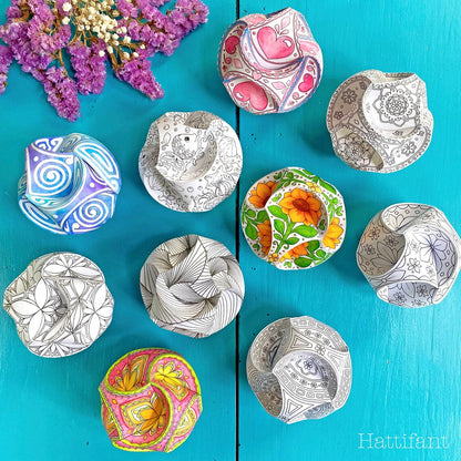 Globes en papier triskele – Fold & craft